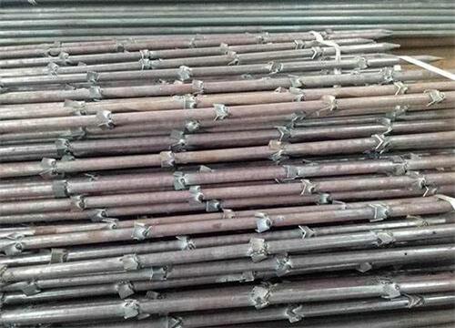 西充隧道钢花管